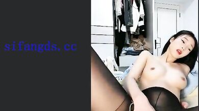 平台极品八头身主播 奈美 裸聊1v1 黑丝道具 尺度一对一