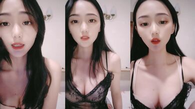 新人主播·· 月亮的骑士·· 漂亮小嫦娥，发骚被发配到凡间，勾引狼友打飞机，揉奶漏逼！