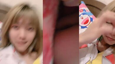 新来的学妹在妈妈身边偷偷的展示，漏奶又漏逼搞的老子都硬了，妈妈睡着了揉着奶子道具抽插都不敢叫精彩刺激