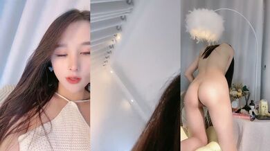 极品尤物！气质网红女神！初下海收费房，168CM顶级美腿，微毛肥穴假屌深插，摆弄姿势极度诱惑