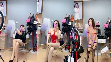 极品尤物！腿模女神！吊带网袜OL风，解开衣服，里面性感情趣装，跪着翘起美臀，极度诱惑