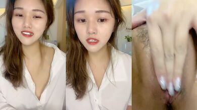 肥穴甜美小姐姐！收费房自慰！骚逼超肥，按摩器震动，头部塞入忍不住呻吟，双指扣入水声