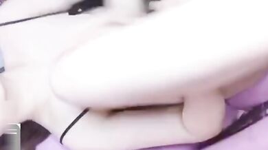 来自骚货妈妈的诱惑 妈妈要求儿子舔逼逼