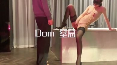推特大神Dom窒息咖啡店女老板后续