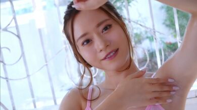 新上市肤白屁股翘的美女