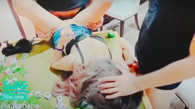 【独家更新】被轮流口爆还吞精闺蜜还在旁边看我在麻将桌上被轮干好坏虽然还蛮爽的⋯