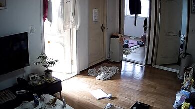 大叔约炮极品女同事鸡巴硬不起来只能用珠子来满足她了