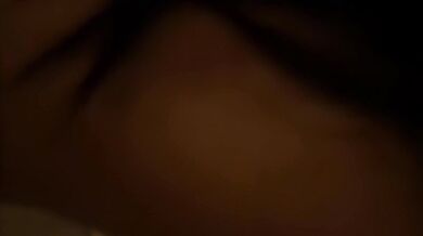 91大神wushirenfeijzj 前往老公不在家的美女同事家里打炮，完美露脸大奶子完整版字幕版_prob4