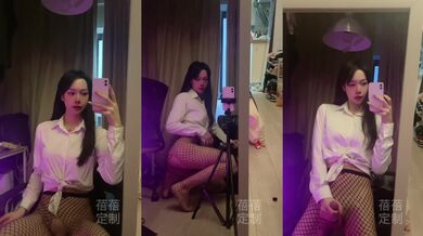 除夕夜之礼 Ts蓓蓓酱，明星之脸，颜值如初恋，蕾丝白领，撸一发庆祝大家虎年吉祥，2022年射更多！