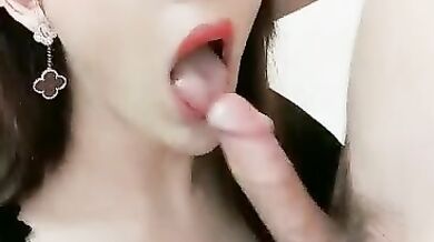 成都夜场女王Ts上官雪儿，极品御姐，口活一流，化好妆客人很满意，精心服务！