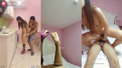 【00后表妹好骚】表妹在厨房烧菜 硬是被眼镜表哥拉到房间打炮，娇小妹子被直接扛起来，小鲍鱼粉嫩多水