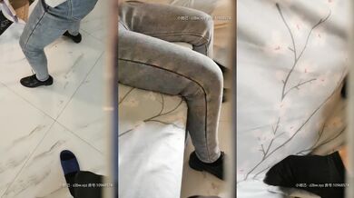 逗逼小伙分手后憋得慌家中语撩勾搭家政大姐没想到姐姐脾气暴躁很豪横最后只好霸王硬上弓用J8征服她还内射对白笑死人了