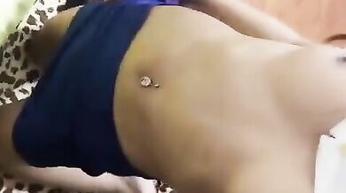 高颜值空姐造型TS龚璟璇 性感的空姐下体长着一根妖棒，当初看到别提有多激动了，不可否认天生的美妖！