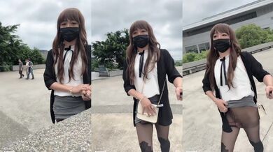 清秀伪娘CD瑩蓉 下班了神清气爽，走在回家的路上吹着微风，把OL裙子撩起来露出硬邦邦的鸡巴，跟随路人身后 刺激哦！