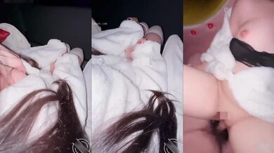 【原创视频51】影院里酒精上头，扒开我的裤子口嗨，滑滑梯狭小空间猛操一顿-