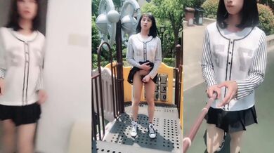 漂亮伪娘露出 家里坐电梯出来来到小区公园 大白天边走边撸 闲庭信步 肚子真大 还能射出来