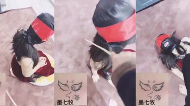 『墨七牧』花季小母狗嫩妹同学老师眼中的乖乖女私下超级反差，主动用小穴温暖爸爸的大鸡巴，被主人调教啪啪