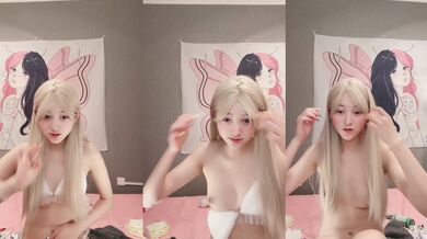 04年小情妇！极品超嫩美少女！胖大叔操不动，只能道具伺候，跳蛋塞嫩穴，按摩器震动双管齐下