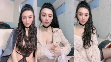 极品尤物眼镜美御姐！性感情趣内衣！搔首弄姿诱惑，黑丝高跟鞋，翘起屁股看肥穴，从下往上视角，自摸揉搓阴蒂