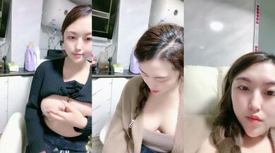 诱人的小少妇，深夜一个人在厨房偷偷的骚给狼友看，全程露脸揉捏性感的大奶子，开档丝袜肥美鲍鱼自慰呻吟