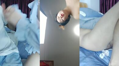 风骚的小嫂子露脸跟大哥激情啪啪，让大哥边吃奶边揉好骚，深喉大鸡巴激情上位叫的好骚，干玩浴室洗澡诱惑