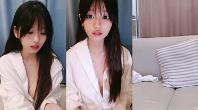 黑丝诱人极品学妹全程露脸大秀直播互动狼友撩骚，完美好身材非常性感，道具抽插骚穴呻吟表情好骚看淫水流出